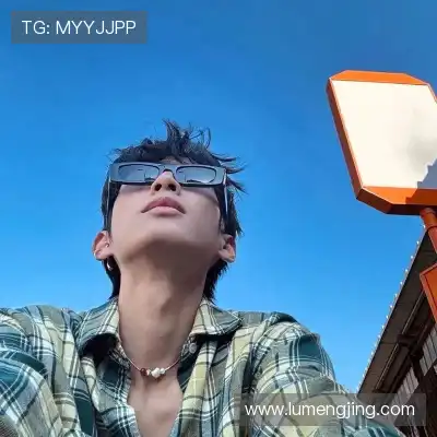 滑凤默